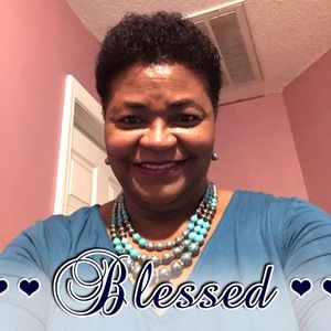 Meet your Posher, Debra